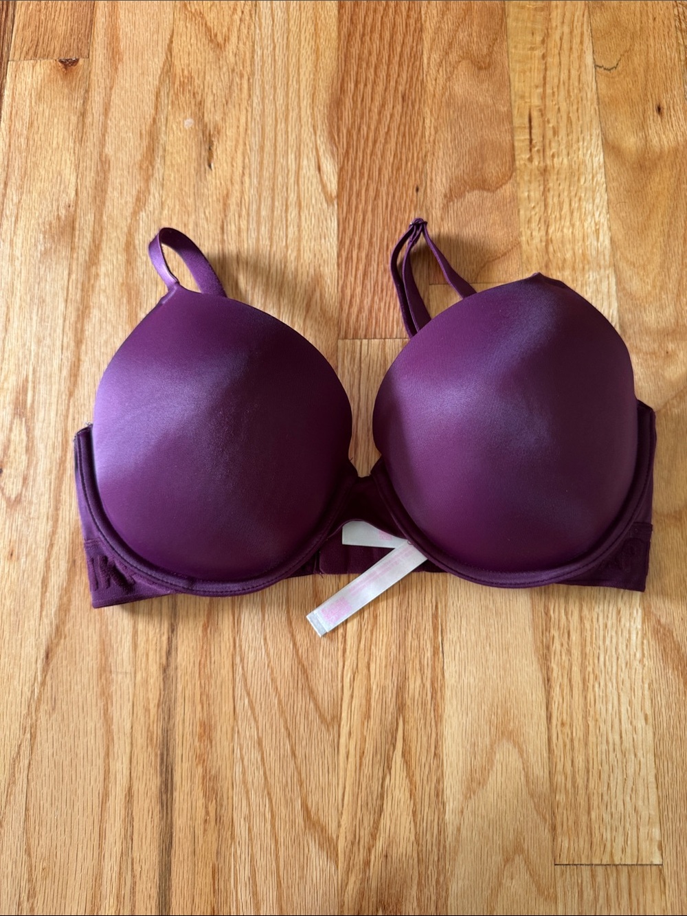 PINK Victoria's Secret  Wear Everywhere  Lightly lined Wine T-Shirt Bra 34DD